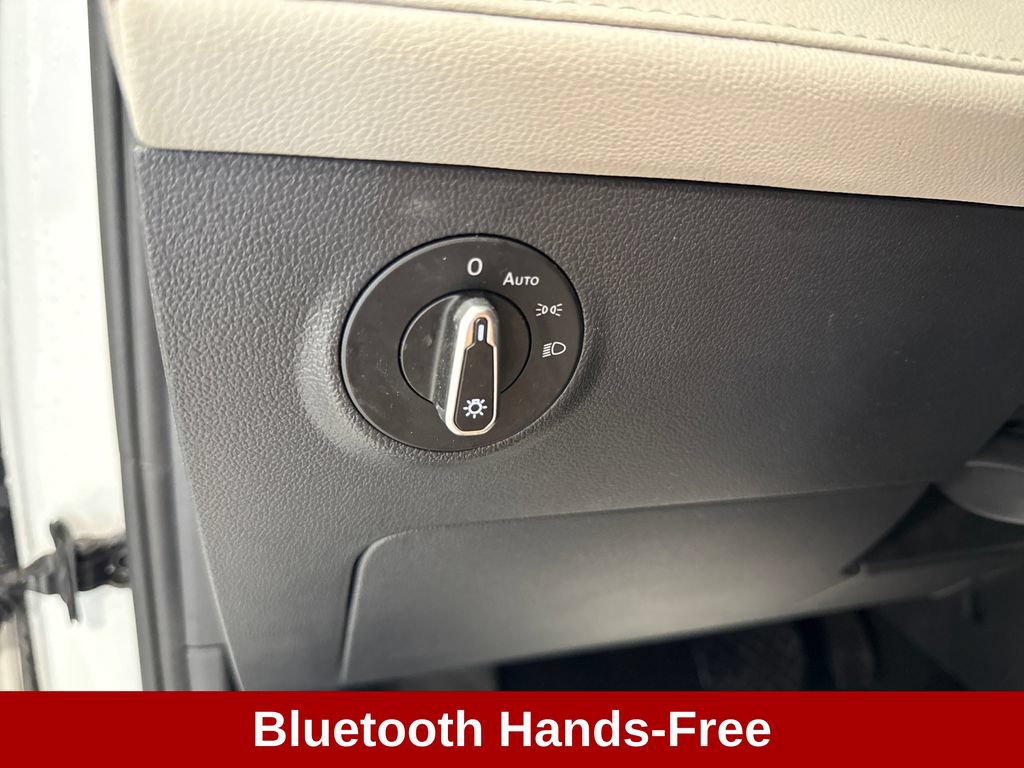 Used 2025 Volkswagen Taos S FWD image 10