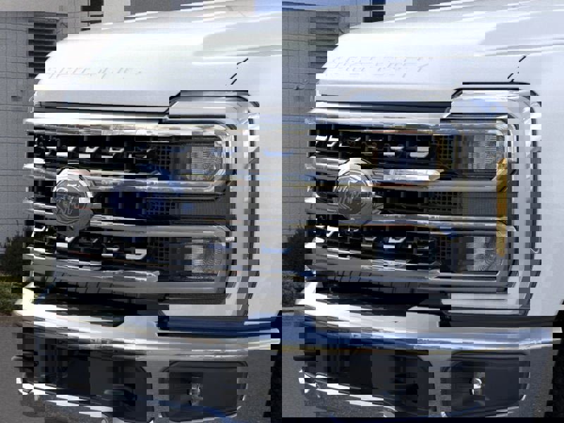 New 2025 Ford F250 Lariat w/ Lariat Ultimate Package image 17
