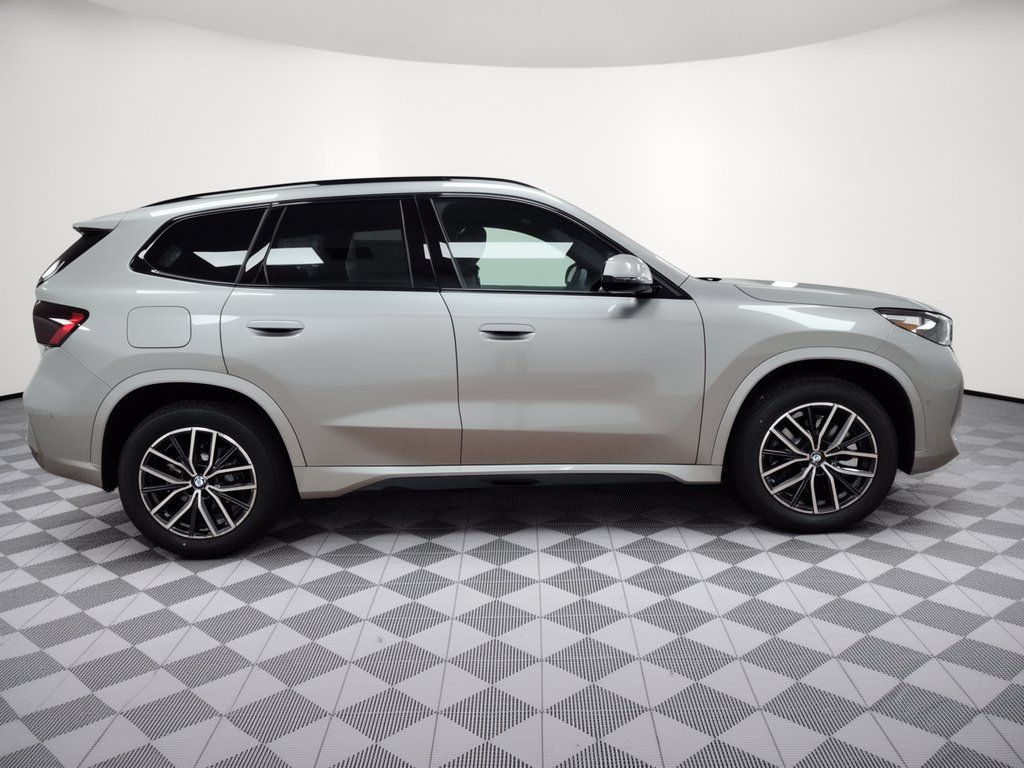 Used 2026 BMW X1 xDrive28i w/ M Sport Package AWD/4WD image 8