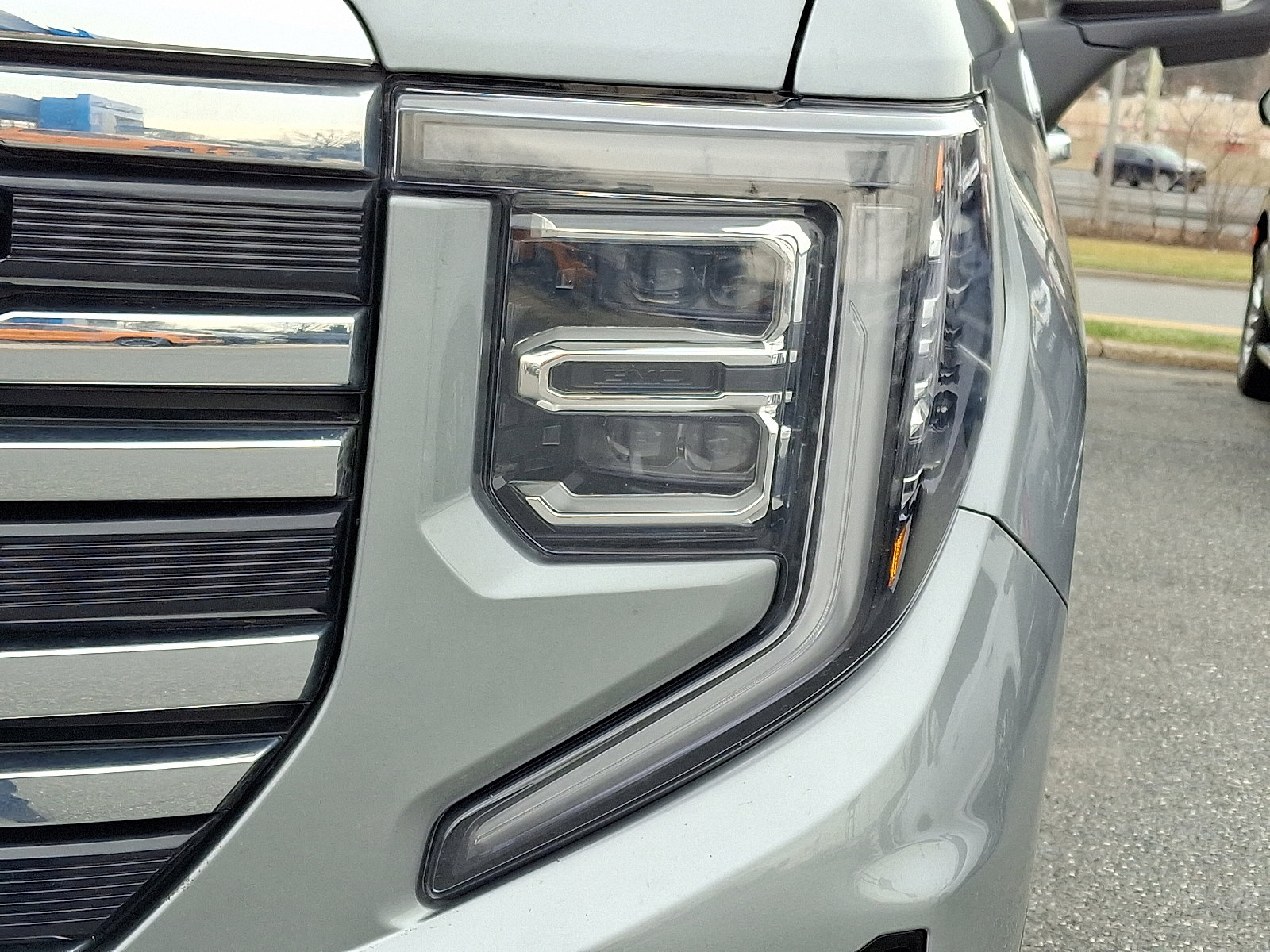 Certified 2026 GMC Sierra 1500 SLT image 8