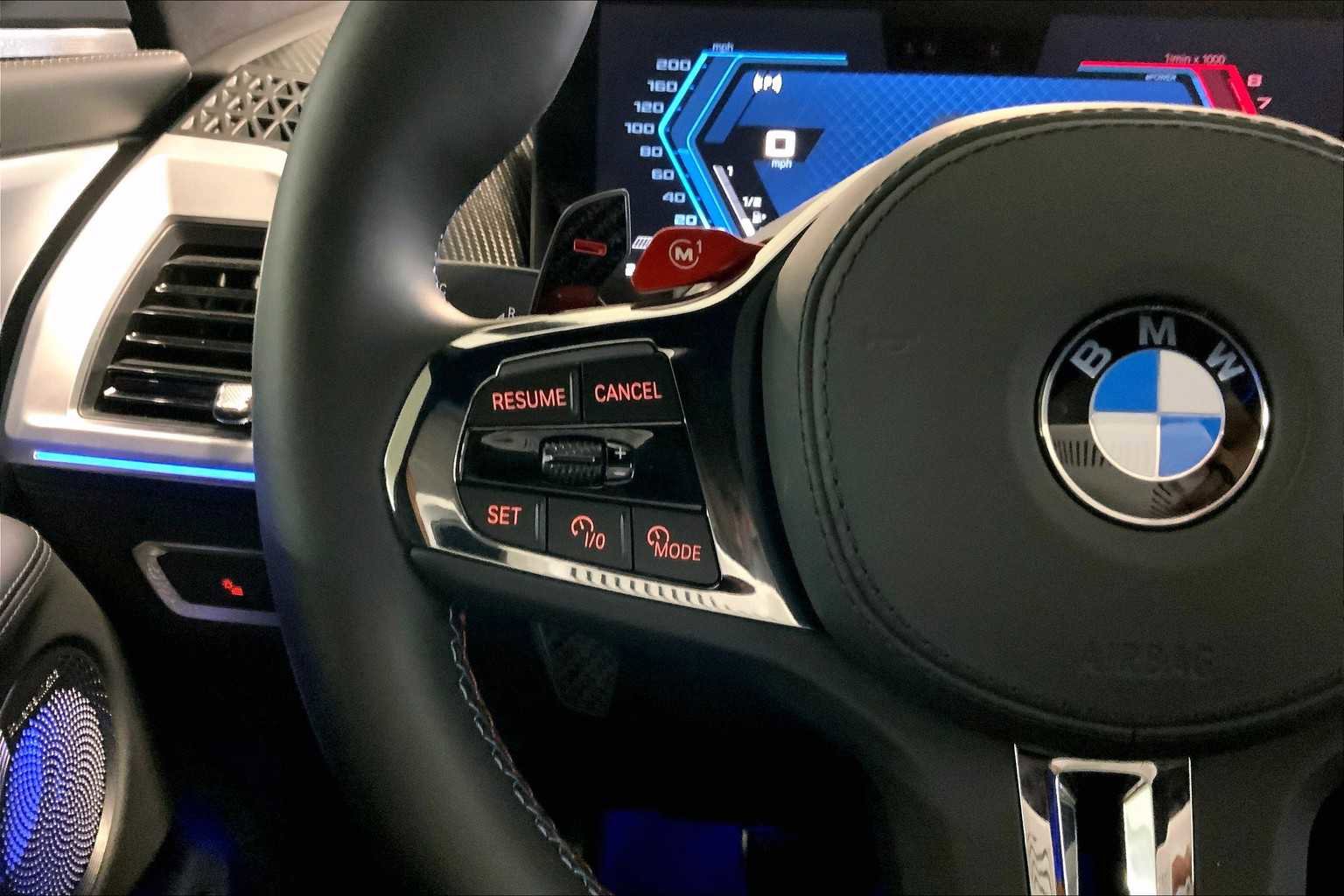 Used 2025 BMW XM AWD/4WD image 23