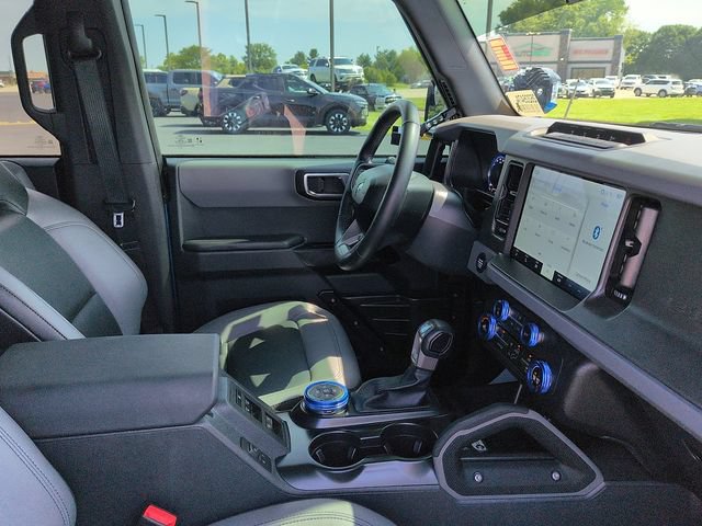 Used 2024 Ford Bronco Big Bend w/ Sasquatch Package AWD/4WD image 10