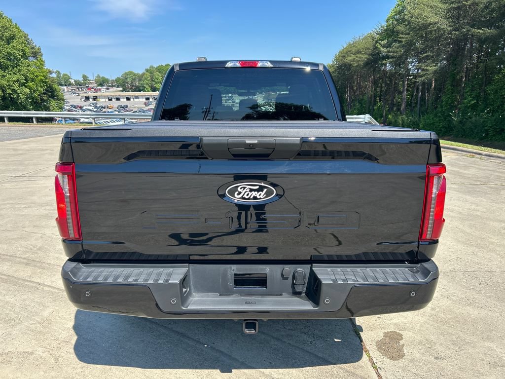 Used 2025 Ford F150 XLT w/ Equipment Group 301A Standard AWD/4WD image 5
