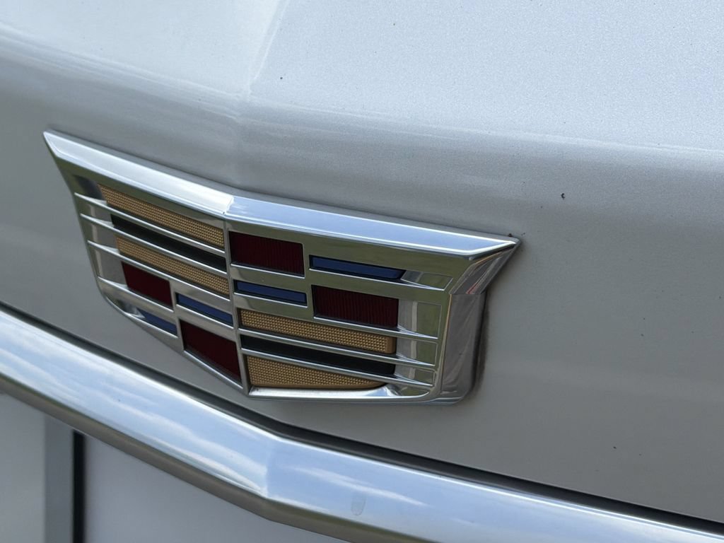 Certified 2022 Cadillac XT5 Luxury FWD image 9