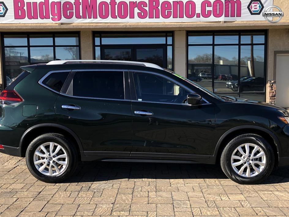 Used 2019 Nissan Rogue SV AWD/4WD image 1