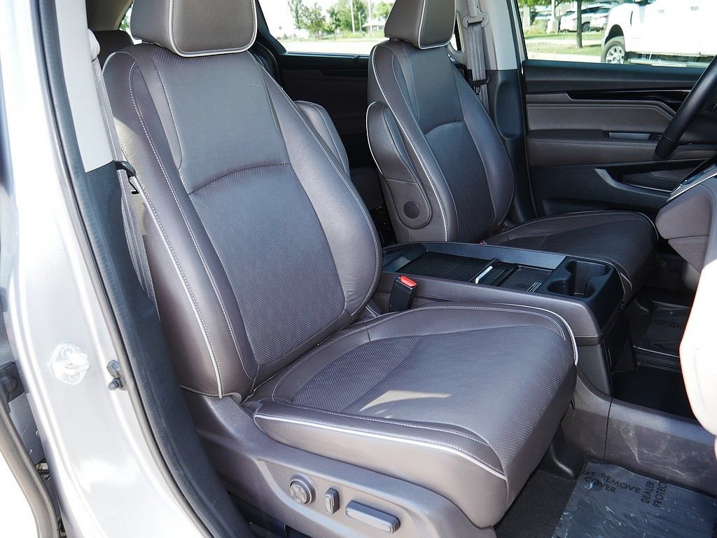 Used 2024 Honda Odyssey Elite image 69