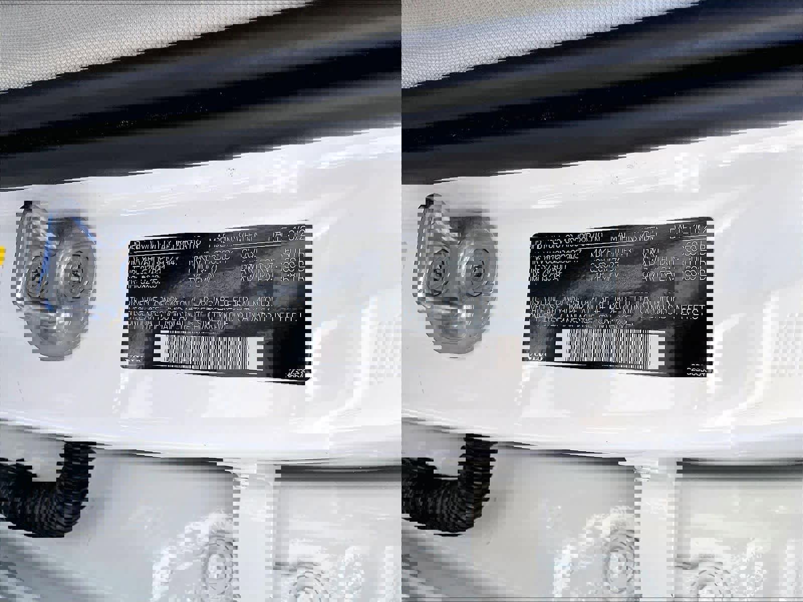 Used 2023 Volvo XC90 T8 Plus w/ Protection Package Premier image 34