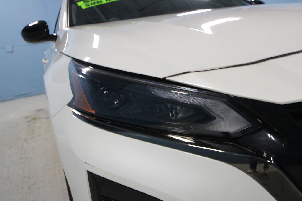 Used 2024 Nissan Altima 2.5 SR w/ SR Premium Package image 33