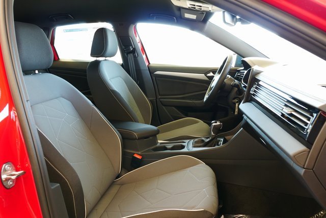 New 2025 Volkswagen Jetta Sport image 15