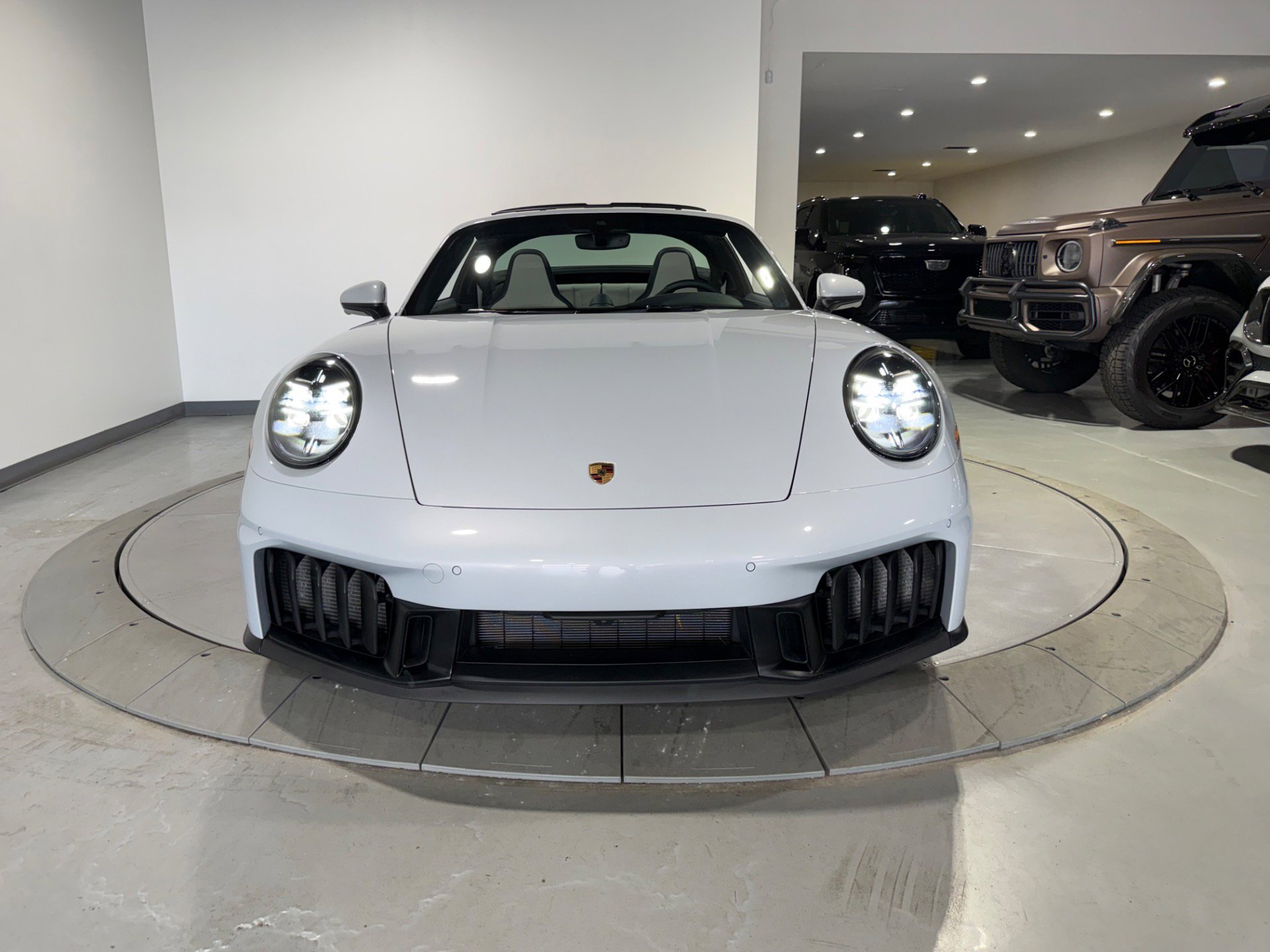 Used 2026 Porsche 911 Targa 4 GTS AWD/4WD image 13