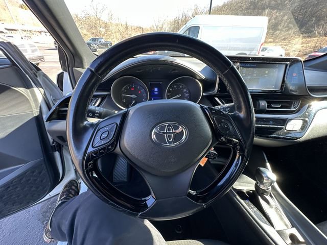 Used 2018 Toyota C-HR XLE image 14