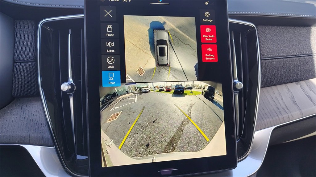 New 2026 Volvo XC90 B6 Ultra image 22