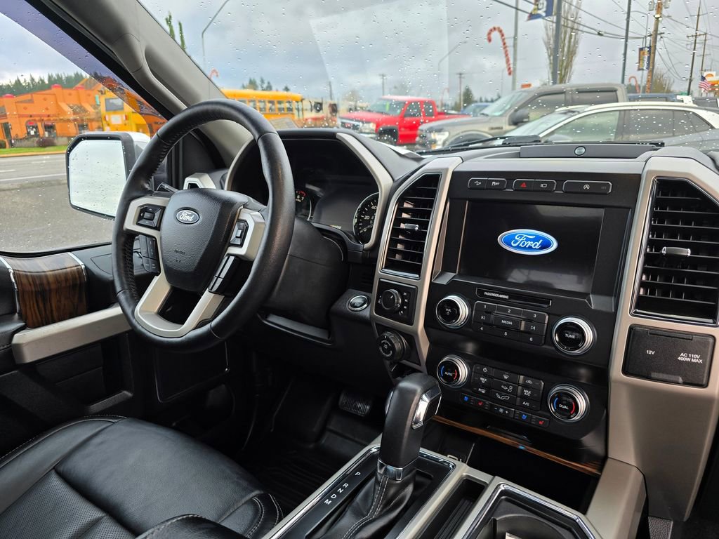 Used 2019 Ford F150 Lariat w/ Equipment Group 502A Luxury AWD/4WD image 11