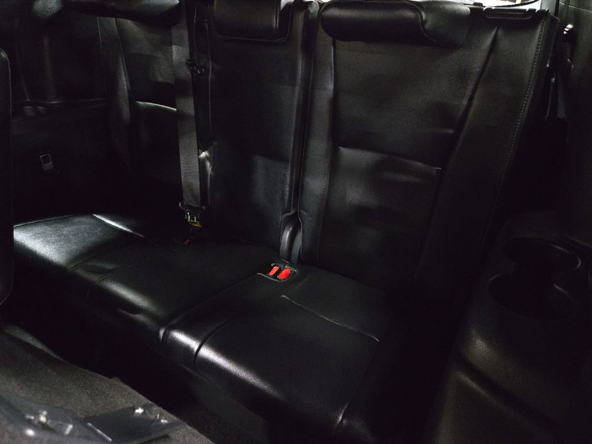 Used 2023 Toyota Highlander XSE image 48