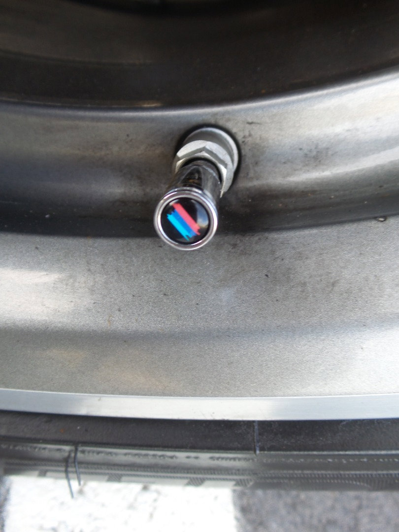 Used 2007 BMW M6 2dr Cpe M6 RWD image 76