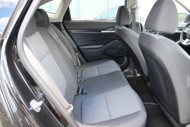 Used 2025 Kia Seltos LX AWD/4WD image 29