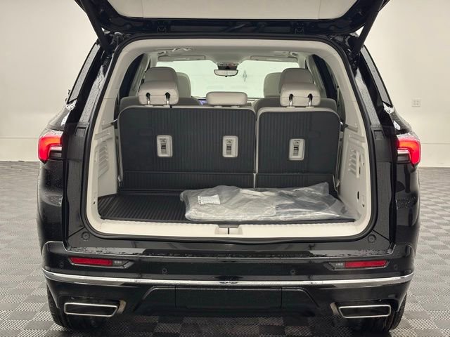 New 2026 Buick Enclave Avenir image 12