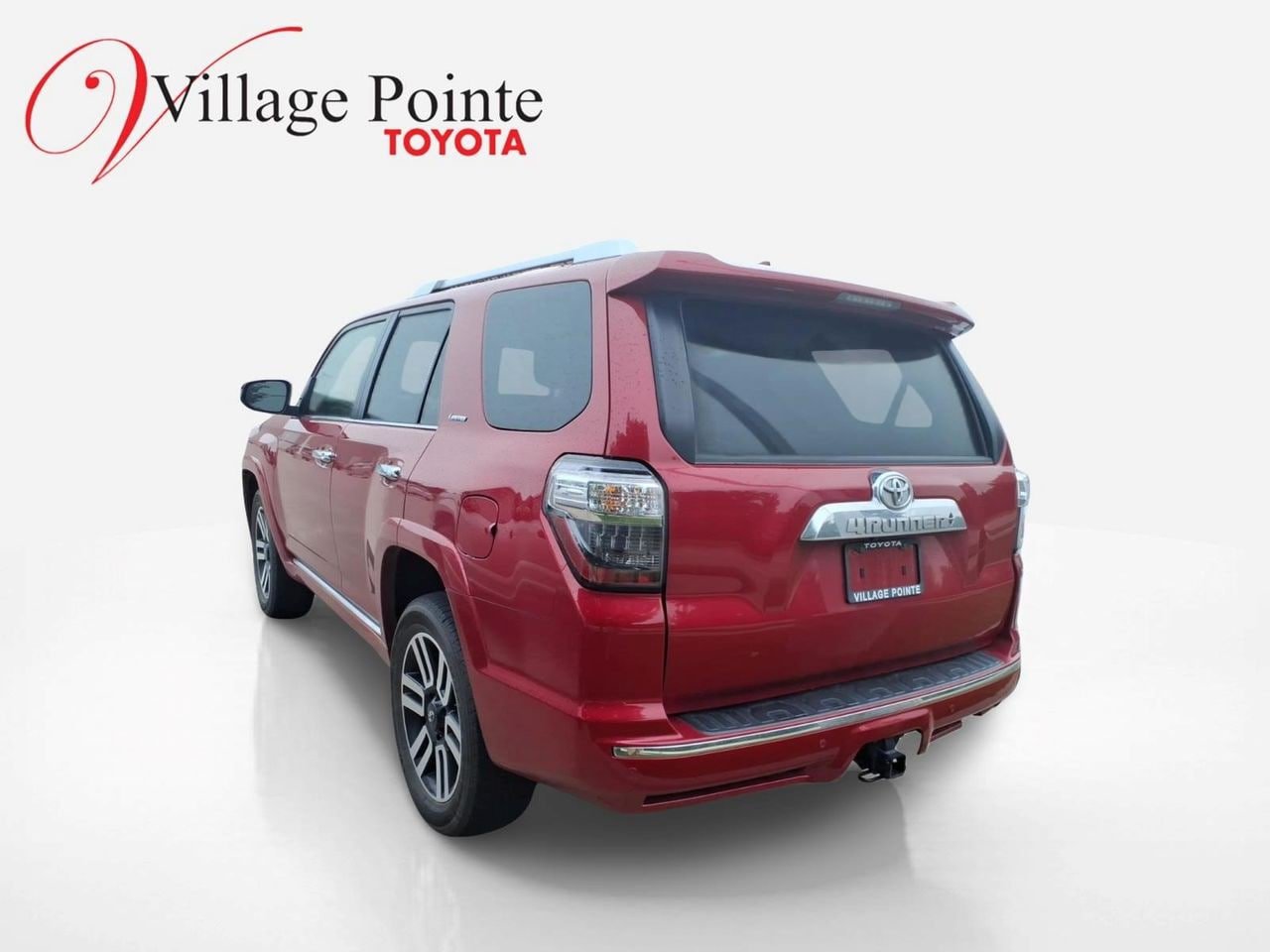 Certified 2022 Toyota 4Runner Limited AWD/4WD image 2