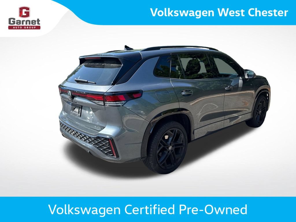 Used 2025 Volkswagen Tiguan SE R-Line AWD/4WD image 5