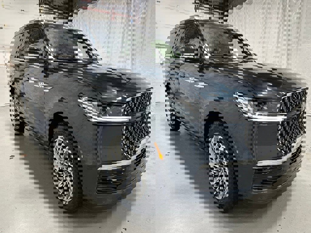 Used 2025 Lincoln Navigator Reserve