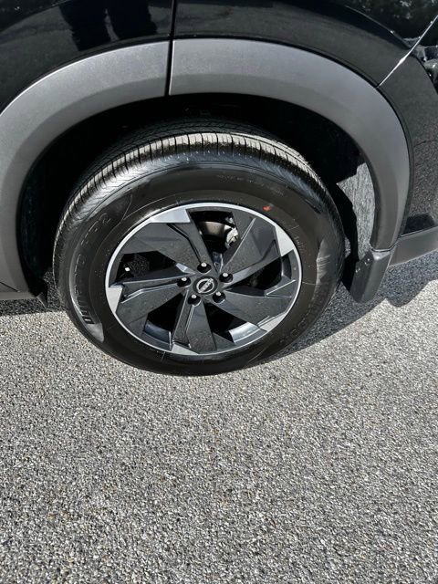New 2026 Nissan Rogue SV w/ Cold Weather Package image 9