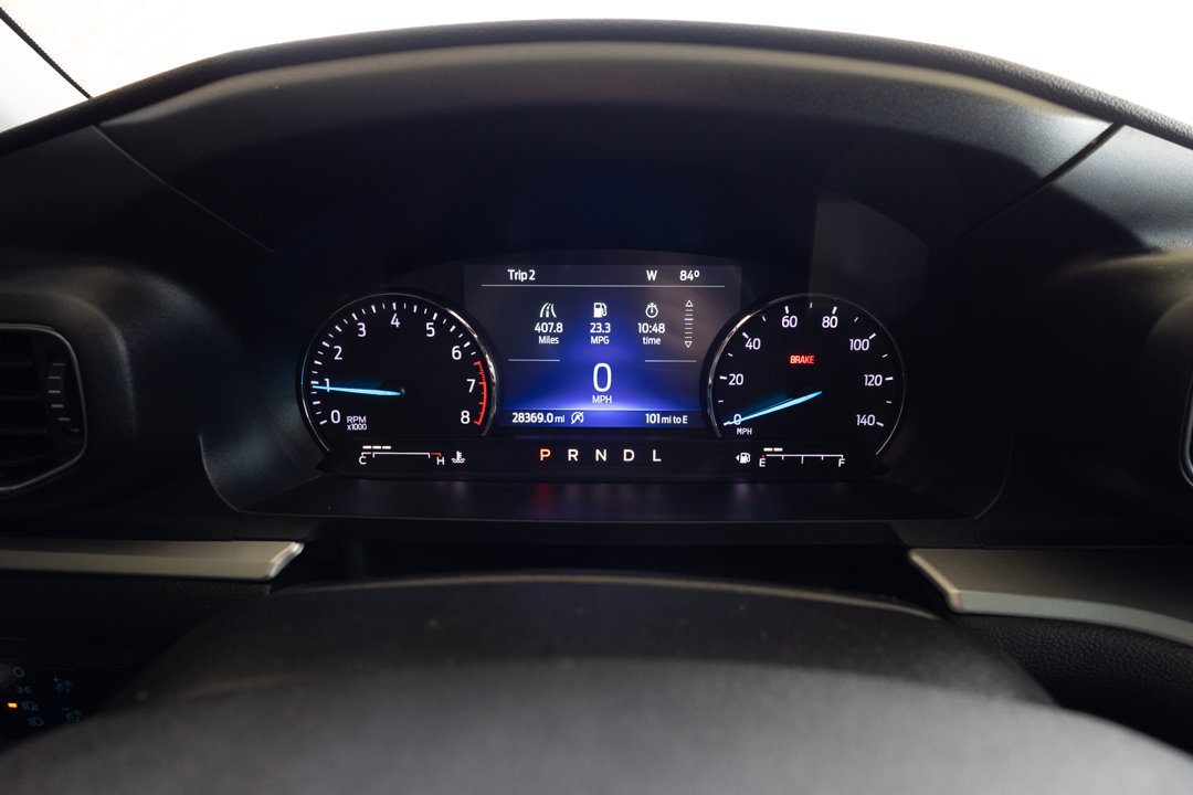 Used 2022 Ford Explorer XLT w/ Equipment Group 202A RWD image 12