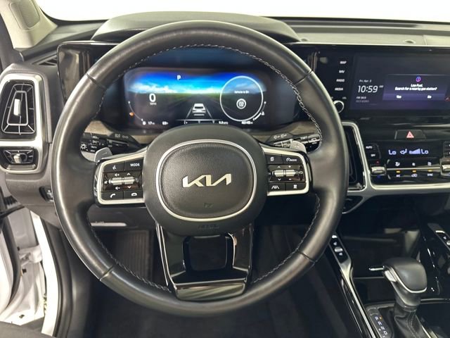 Used 2023 Kia Sorento SX Prestige image 14