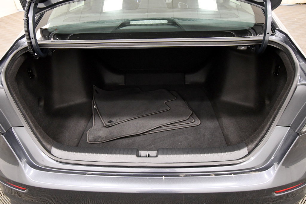 Certified 2023 Honda Accord LX image 7