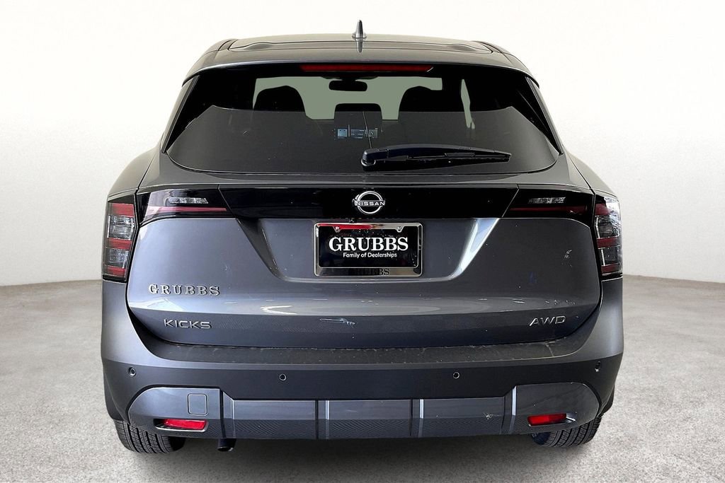 New 2025 Nissan Kicks SV w/ SV Premium Package image 8
