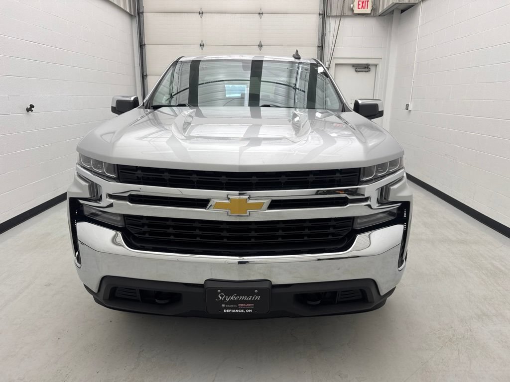 Used 2022 Chevrolet Silverado 1500 LT w/ Fleet Comfort Package AWD/4WD image 2