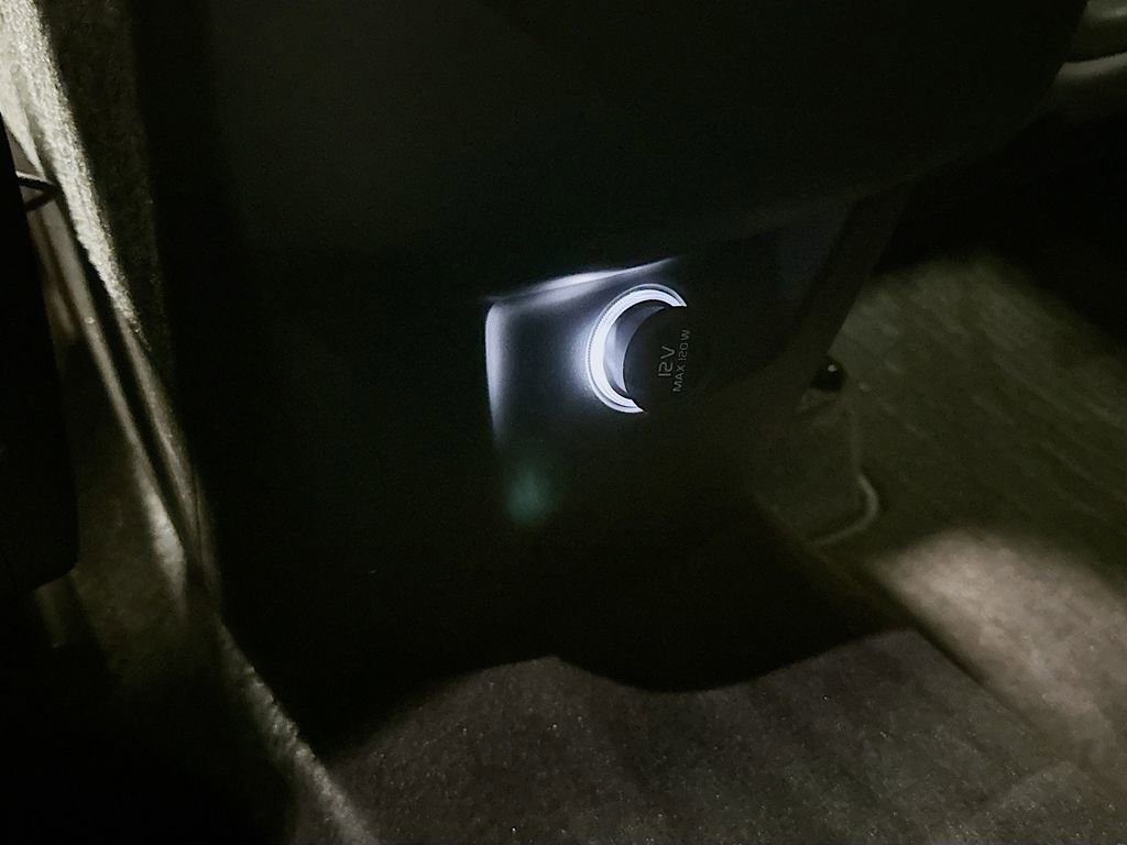 Used 2018 Volvo XC90 T5 Momentum w/ Convenience Package image 33