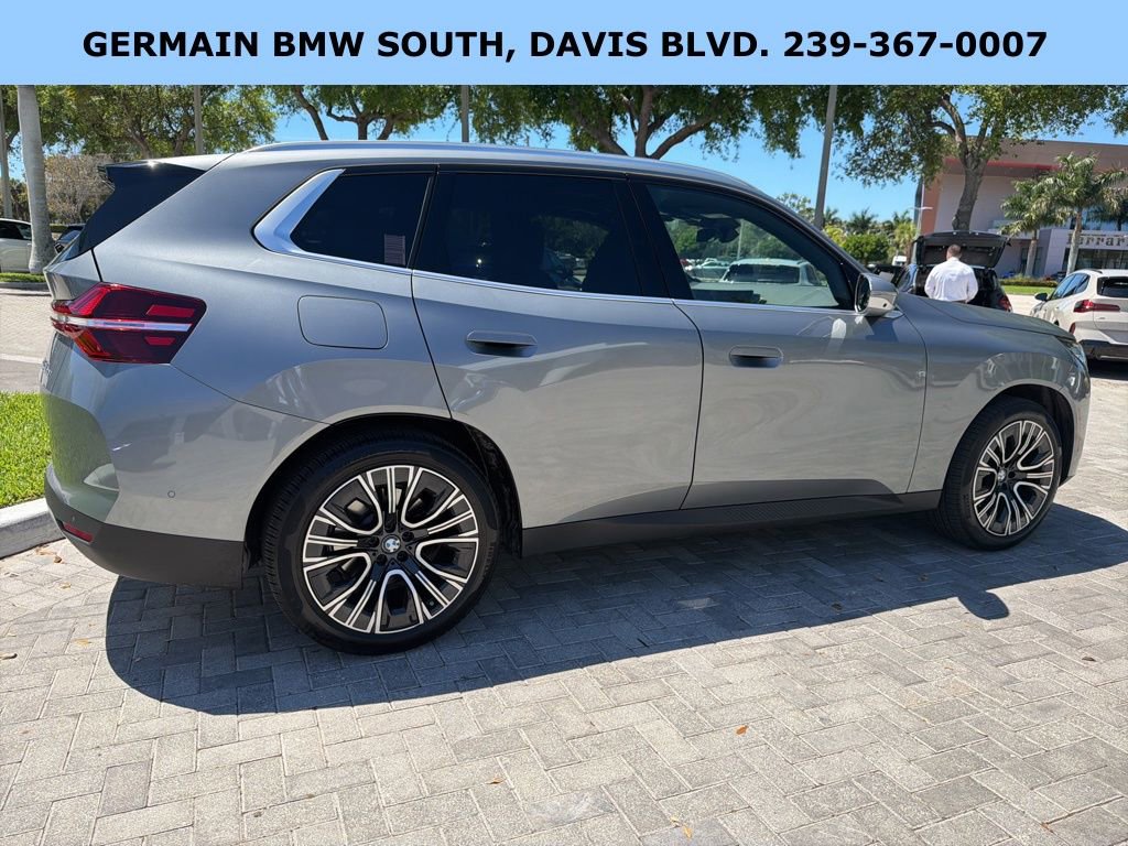 Certified 2025 BMW X3 xDrive30i w/ Premium Package image 10