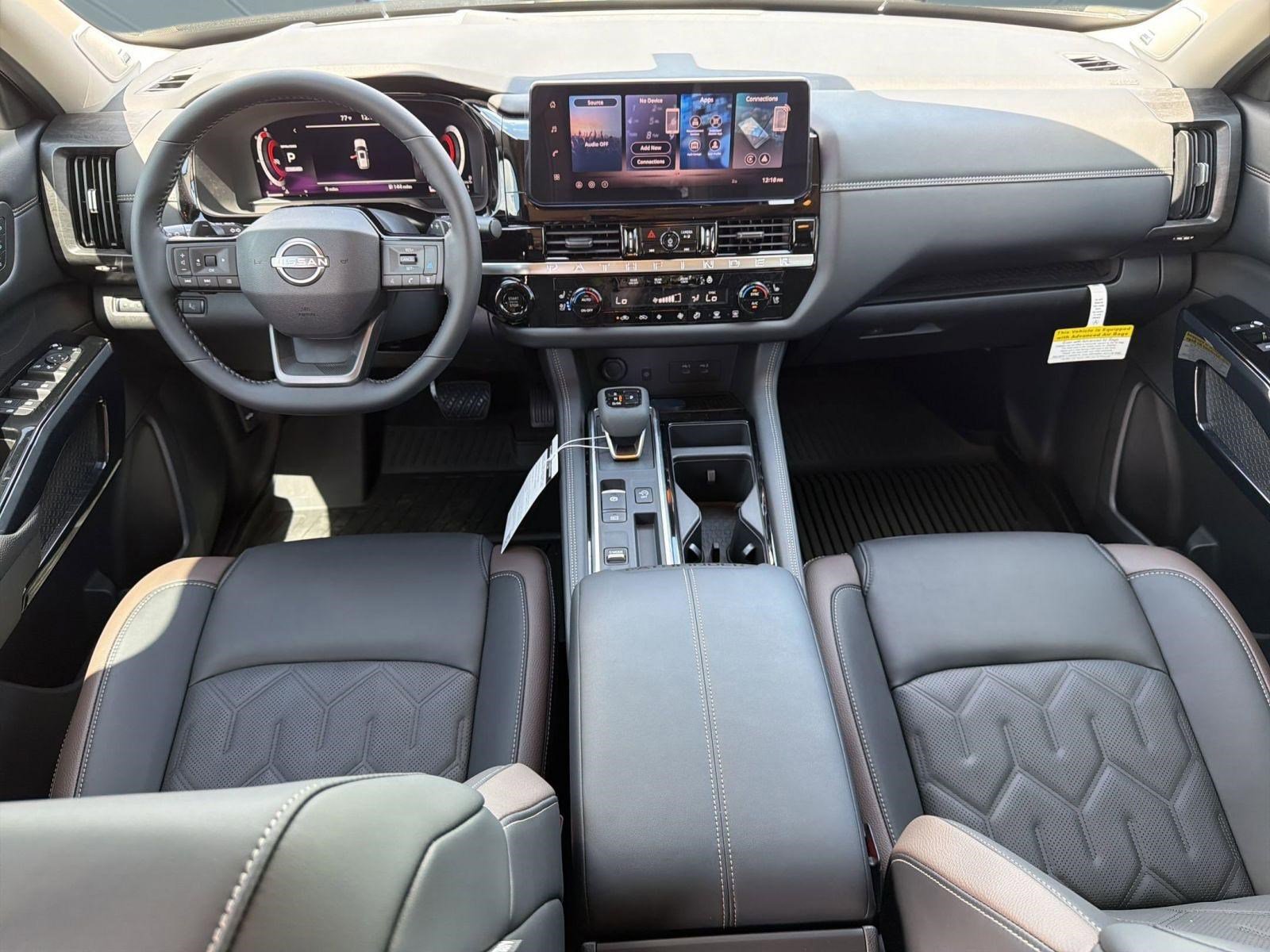 New 2026 Nissan Pathfinder Platinum image 17