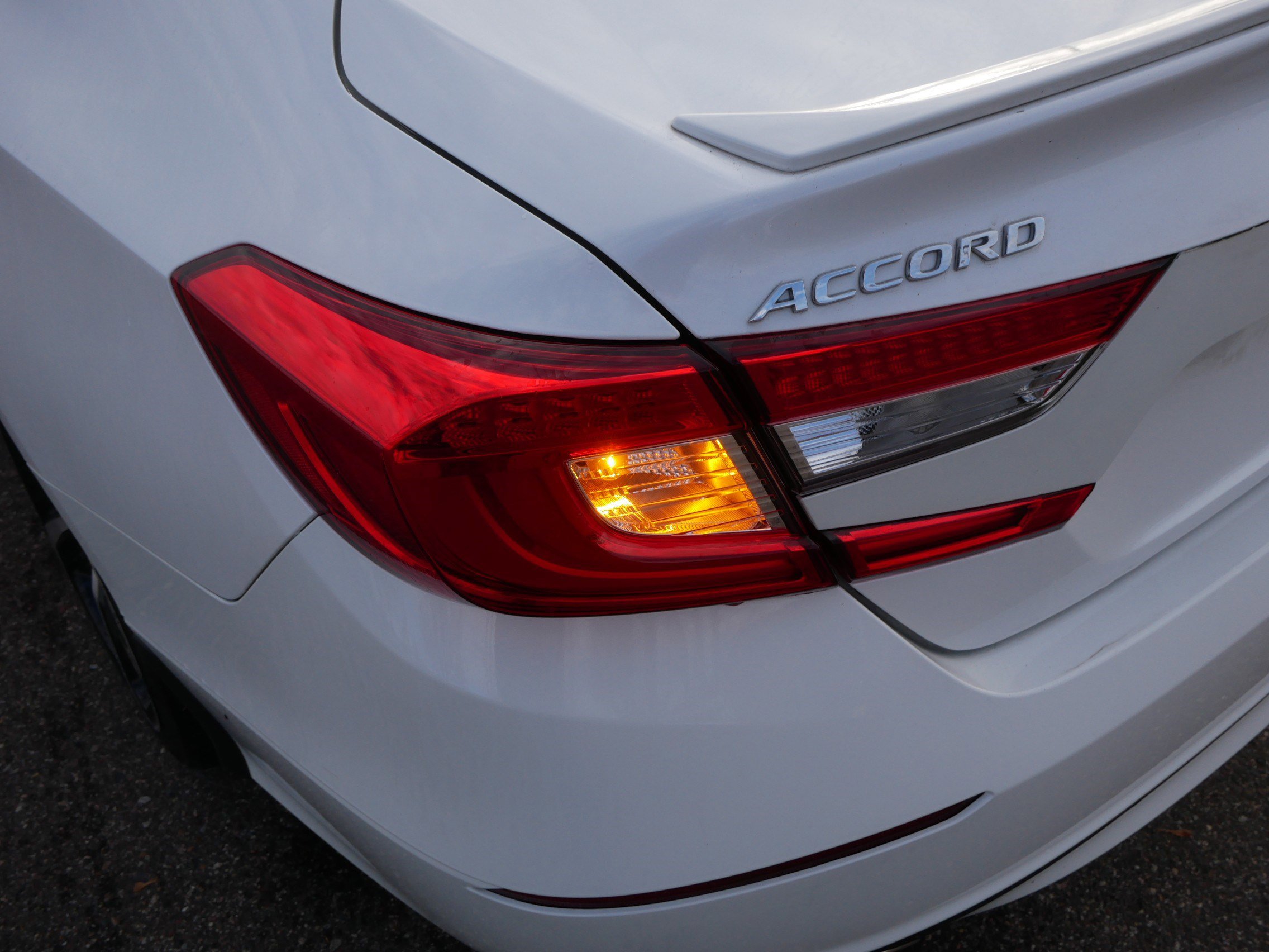 Used 2019 Honda Accord Sport image 15