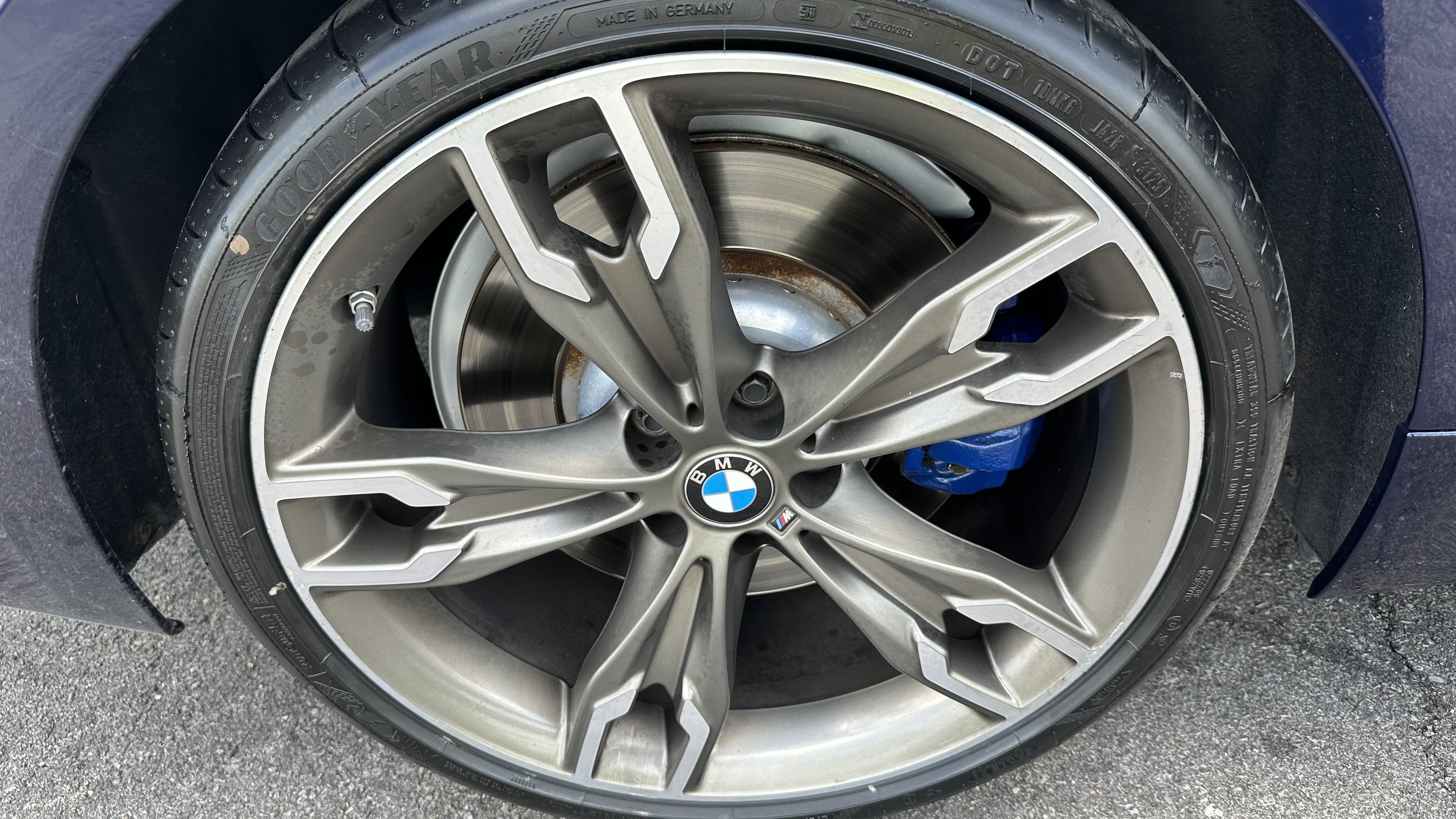 Certified 2023 BMW M550i xDrive w/ Executive Package AWD/4WD image 15