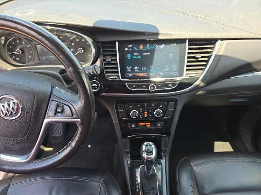 Used 2020 Buick Encore Essence AWD/4WD image 13