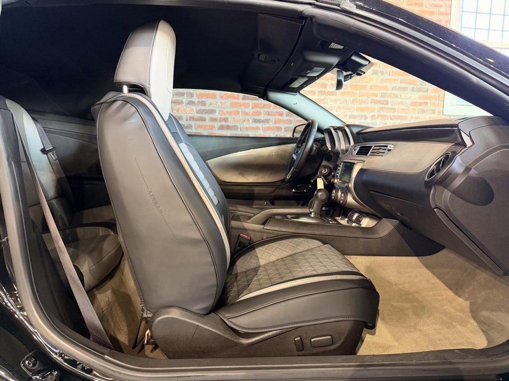 Used 2015 Chevrolet Camaro LT w/ RS Package image 26