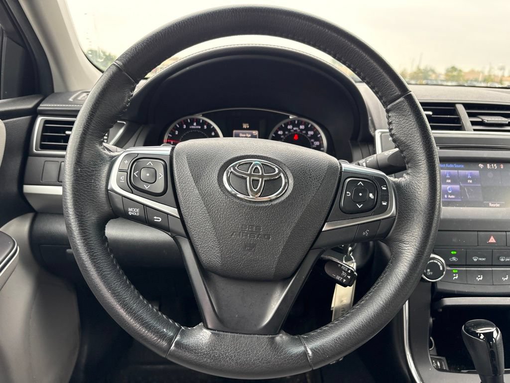 Used 2017 Toyota Camry SE FWD image 18