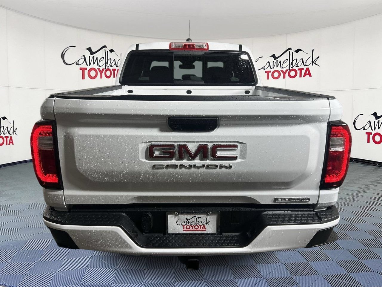 Used 2024 GMC Canyon Elevation w/ Convenience Package RWD image 6