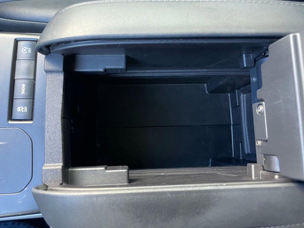 Used 2022 Toyota Highlander XLE image 21