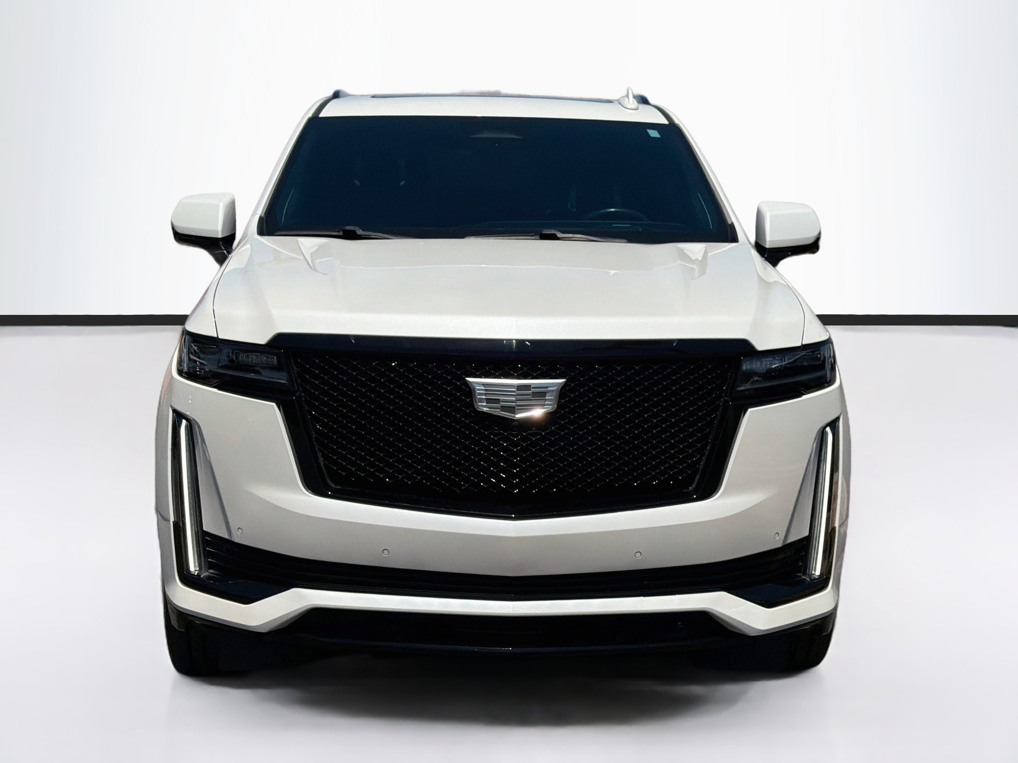 Used 2022 Cadillac Escalade Sport Platinum AWD/4WD image 2