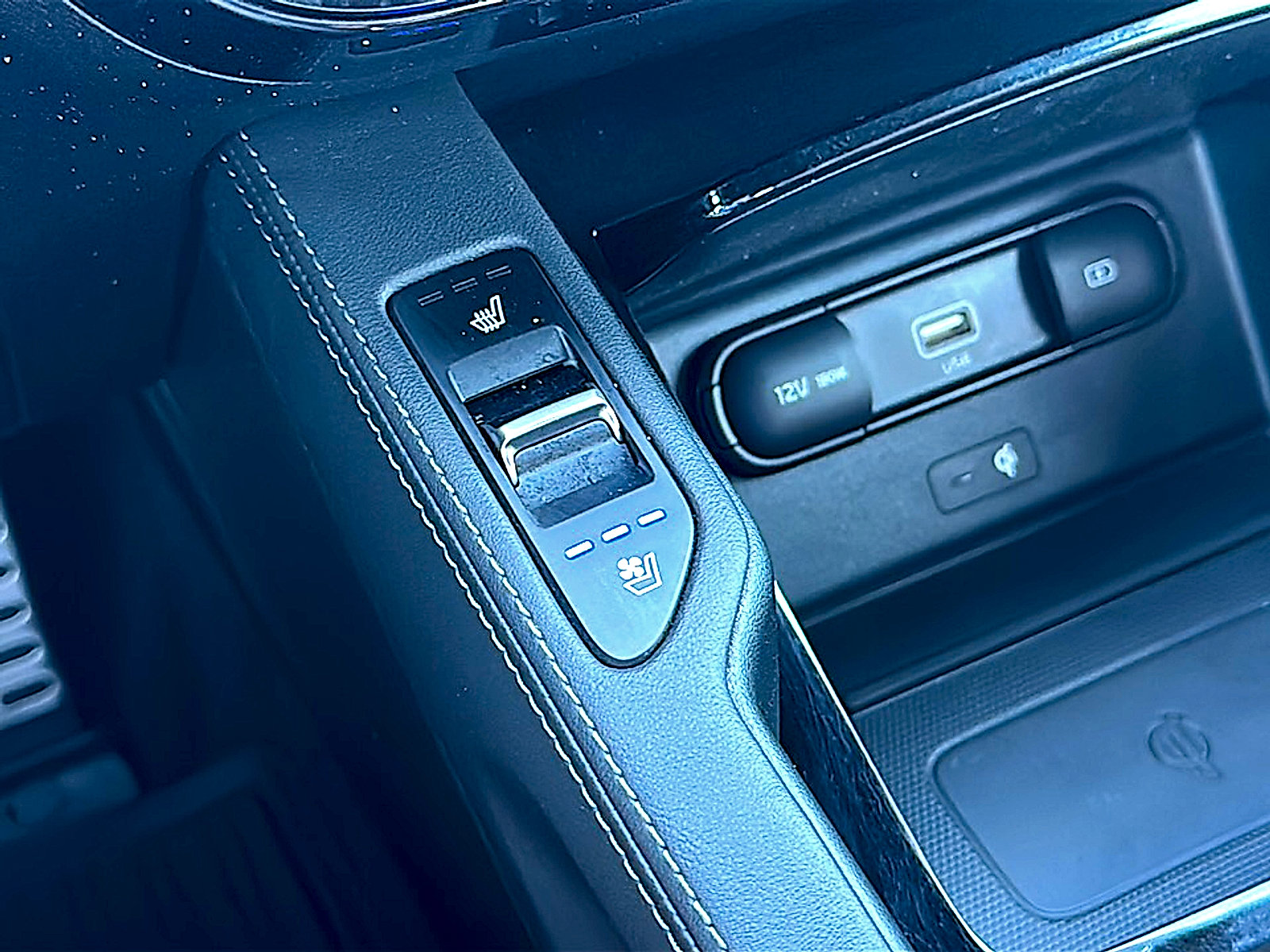 Used 2022 Kia Telluride SX w/ SX Prestige Package image 37