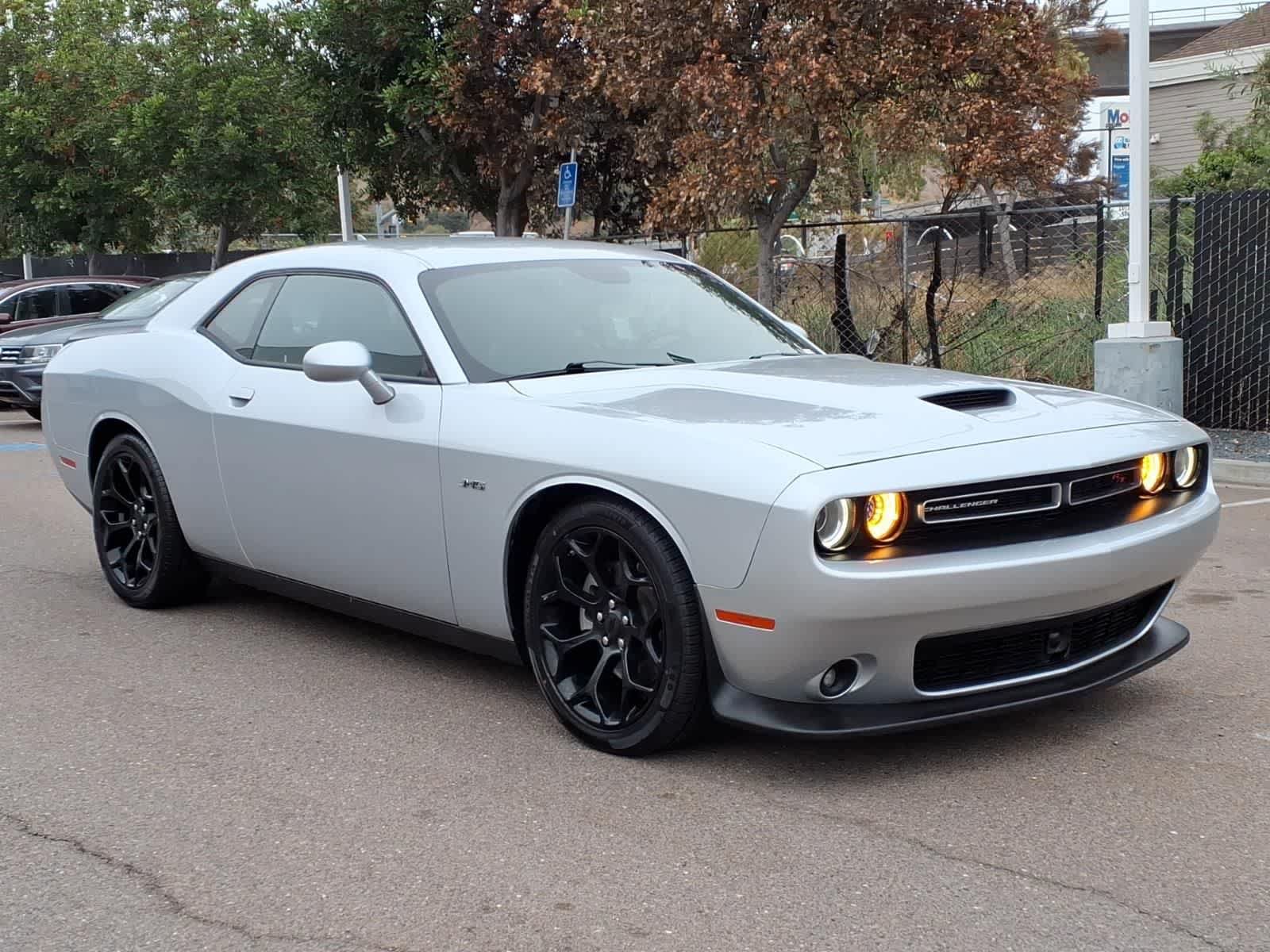 Used 2023 Dodge Challenger R/T w/ Plus Package RWD image 3