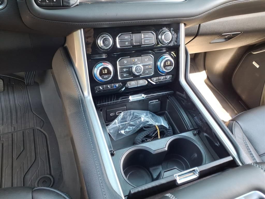 Certified 2024 GMC Yukon Denali AWD/4WD image 22