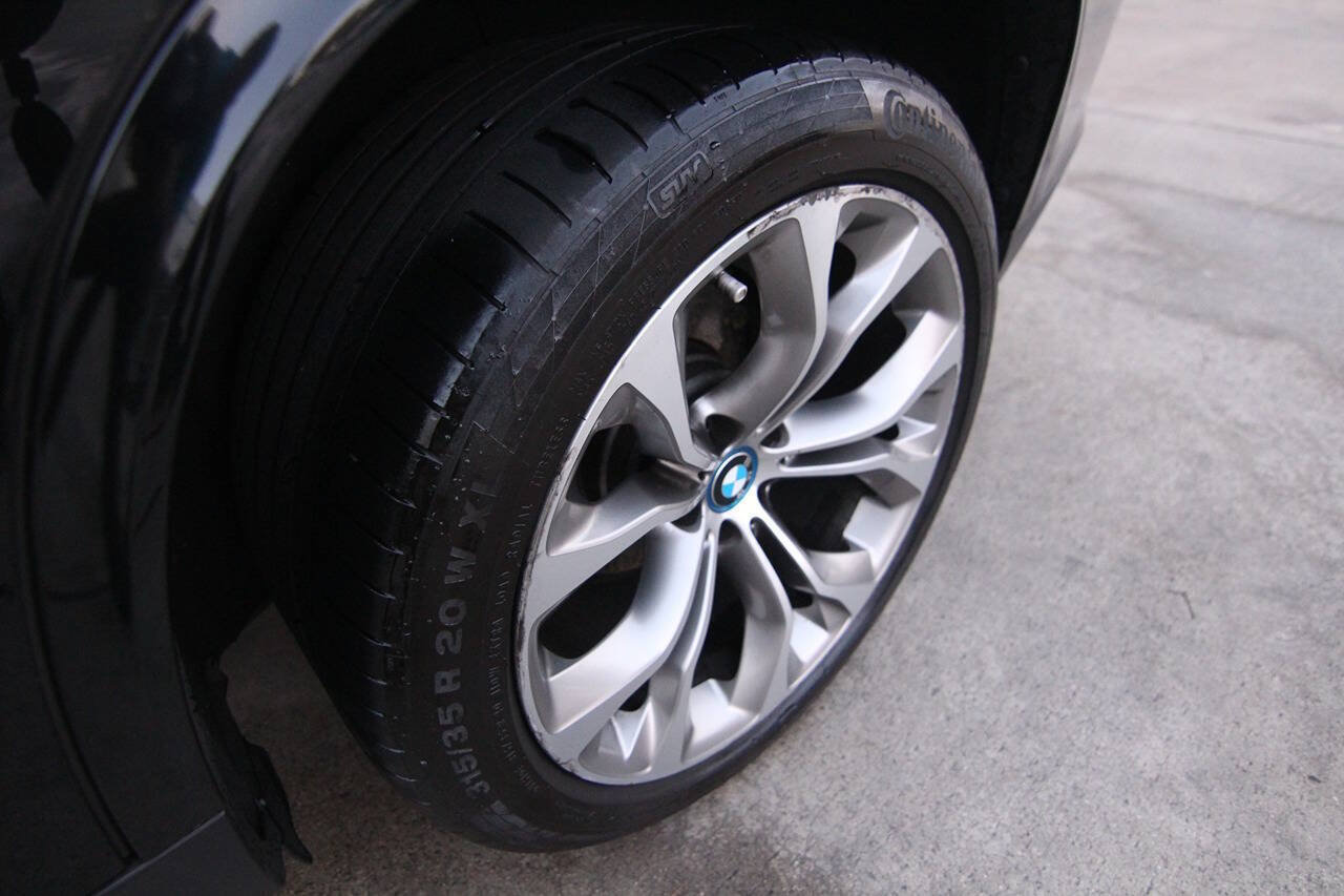 Used 2018 BMW X5 xDrive40e AWD/4WD image 19