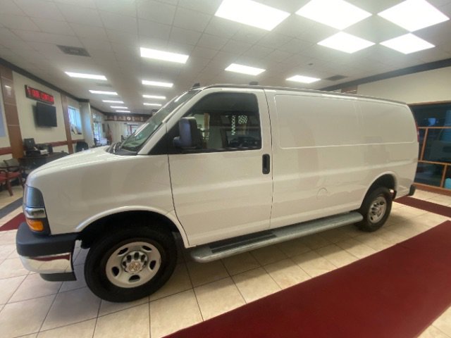 Used 2023 Chevrolet Express 2500 w/ Driver Convenience Package image 2