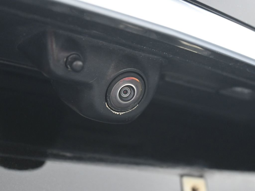 Used 2024 Cadillac XT6 Premium Luxury image 23