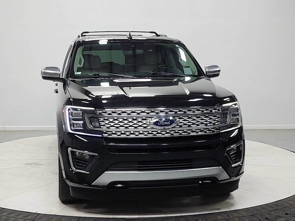 Used 2021 Ford Expedition Platinum AWD/4WD image 2