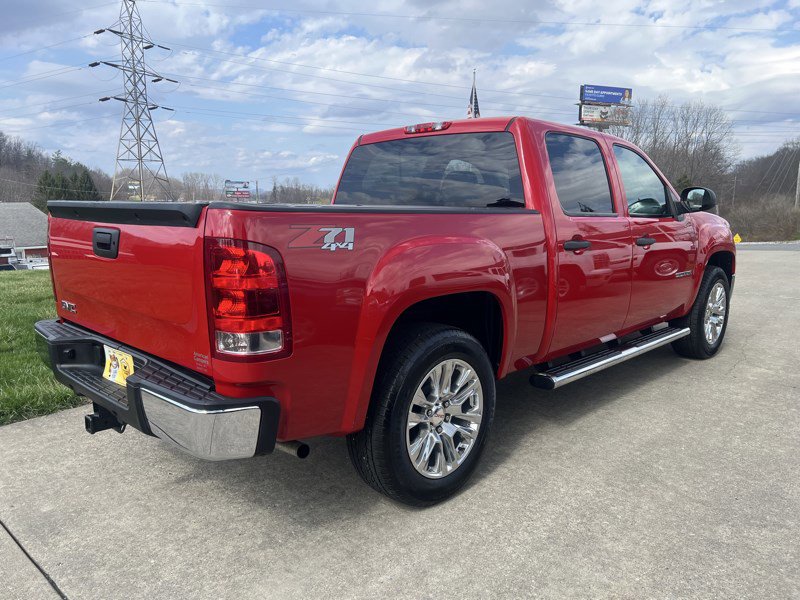 Used 2013 GMC Sierra 1500 SLE w/ Power Tech Package image 3