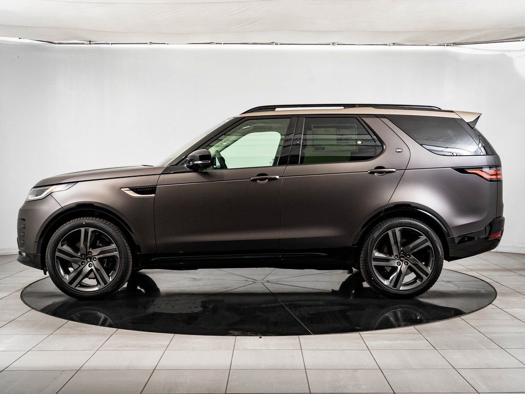New 2026 Land Rover Discovery Limited Edition image 12